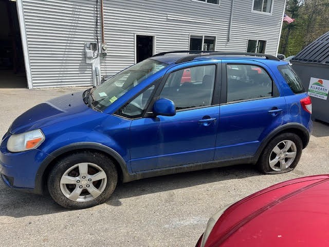 https://f005.backblazeb2.com/file/img-partshotlines-com/Inventory/NE135/Vehicle/20008_07.jpg