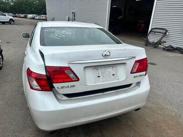 https://f005.backblazeb2.com/file/img-partshotlines-com/Inventory/NE135/Vehicle/20058_05.jpg