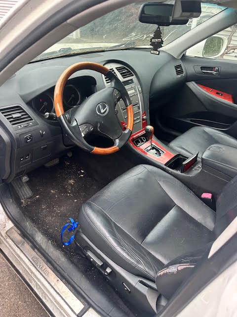 https://f005.backblazeb2.com/file/img-partshotlines-com/Inventory/NE135/Vehicle/20058_11.jpg