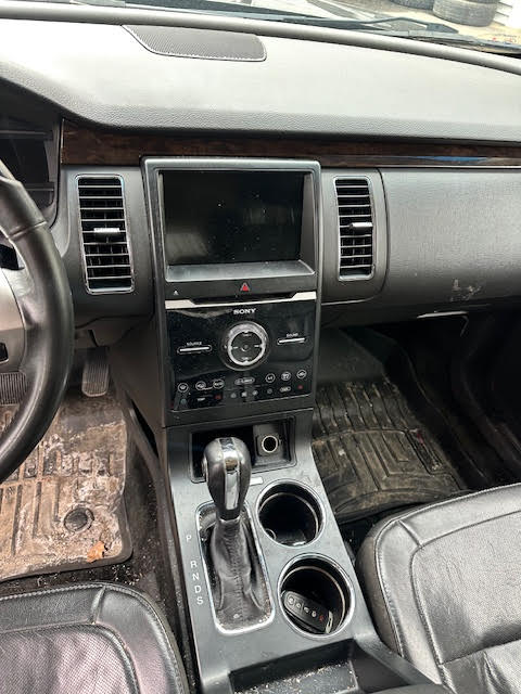 https://f005.backblazeb2.com/file/img-partshotlines-com/Inventory/NE135/Vehicle/20165_03.jpg