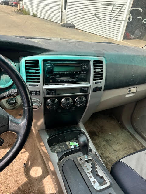 https://f005.backblazeb2.com/file/img-partshotlines-com/Inventory/NE135/Vehicle/20182_07.jpg