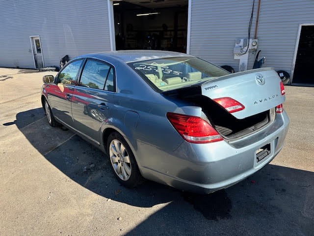 https://f005.backblazeb2.com/file/img-partshotlines-com/Inventory/NE135/Vehicle/20213_07.jpg
