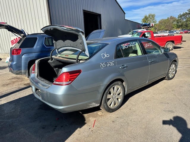 https://f005.backblazeb2.com/file/img-partshotlines-com/Inventory/NE135/Vehicle/20213_09.jpg