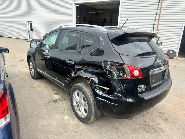https://f005.backblazeb2.com/file/img-partshotlines-com/Inventory/NE135/Vehicle/20223_07.jpg
