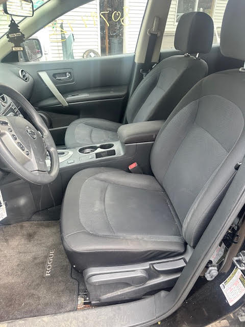 https://f005.backblazeb2.com/file/img-partshotlines-com/Inventory/NE135/Vehicle/20223_08.jpg