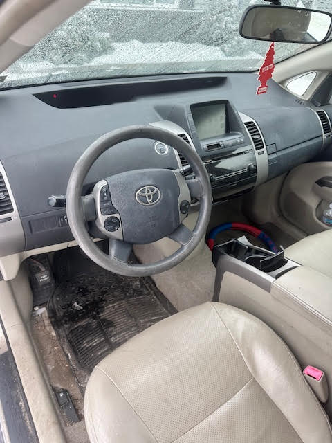 https://f005.backblazeb2.com/file/img-partshotlines-com/Inventory/NE135/Vehicle/20375_08.jpg