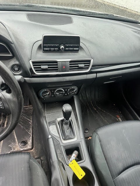 https://f005.backblazeb2.com/file/img-partshotlines-com/Inventory/NE135/Vehicle/20382_05.jpg