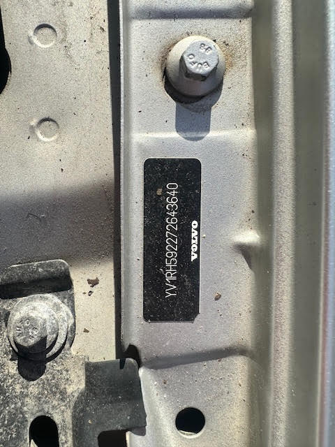 https://f005.backblazeb2.com/file/img-partshotlines-com/Inventory/NE135/Vehicle/20418_05.jpg