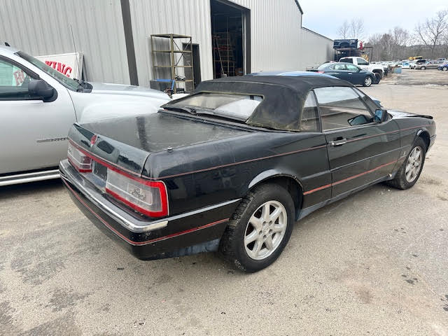 https://f005.backblazeb2.com/file/img-partshotlines-com/Inventory/NE135/Vehicle/20445_03.jpg