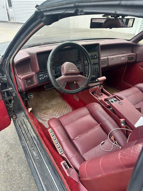 https://f005.backblazeb2.com/file/img-partshotlines-com/Inventory/NE135/Vehicle/20445_06.jpg