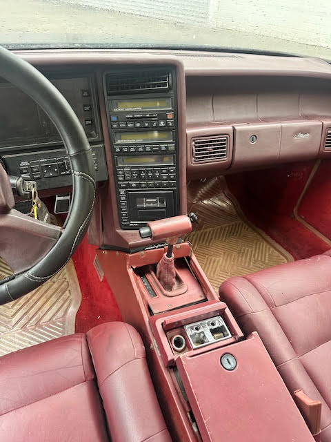 https://f005.backblazeb2.com/file/img-partshotlines-com/Inventory/NE135/Vehicle/20445_08.jpg