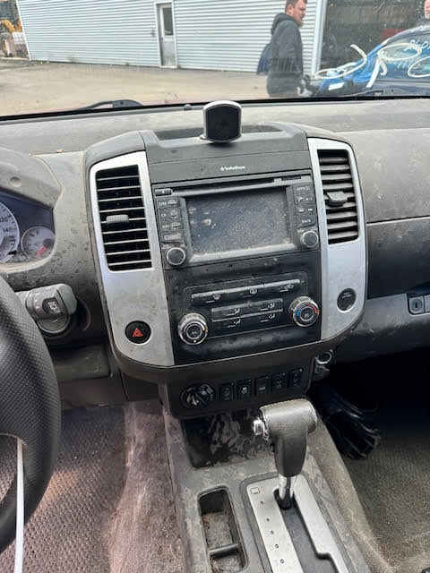 https://f005.backblazeb2.com/file/img-partshotlines-com/Inventory/NE135/Vehicle/20500_01.jpg