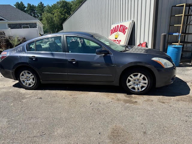 https://f005.backblazeb2.com/file/img-partshotlines-com/Inventory/NE135/Vehicle/20609_01.jpg