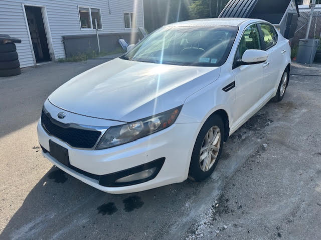 https://f005.backblazeb2.com/file/img-partshotlines-com/Inventory/NE135/Vehicle/20633_04.jpg