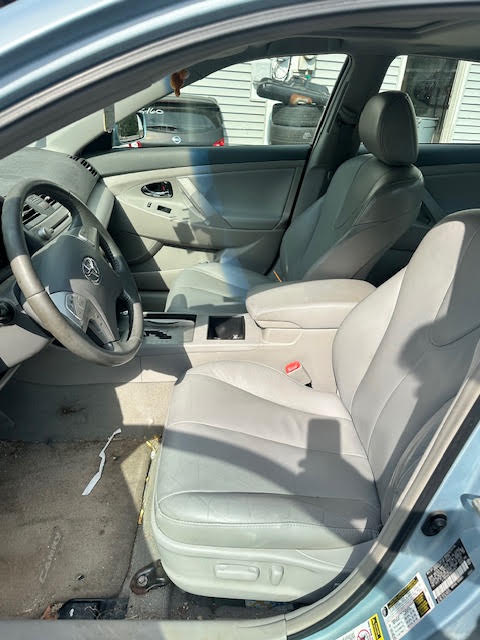 https://f005.backblazeb2.com/file/img-partshotlines-com/Inventory/NE135/Vehicle/20635_10.jpg