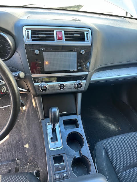 https://f005.backblazeb2.com/file/img-partshotlines-com/Inventory/NE135/Vehicle/20662_02.jpg