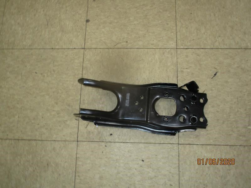 https://f005.backblazeb2.com/file/img-partshotlines-com/Inventory/NE160/Inventory/176771_02.jpg