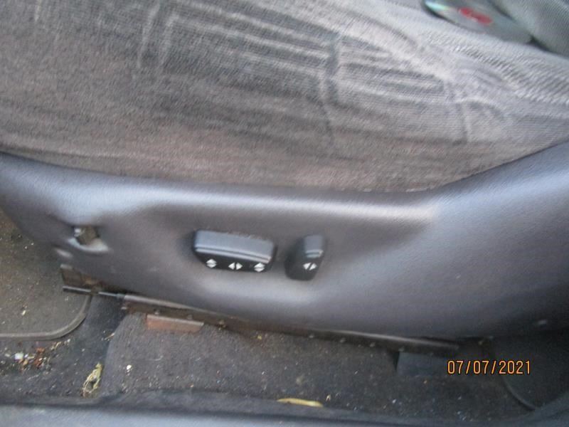 https://f005.backblazeb2.com/file/img-partshotlines-com/Inventory/NE160/Inventory/258071_01.jpg