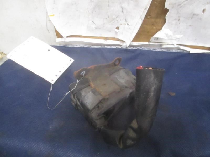 https://f005.backblazeb2.com/file/img-partshotlines-com/Inventory/NE160/Inventory/260982_03.jpg