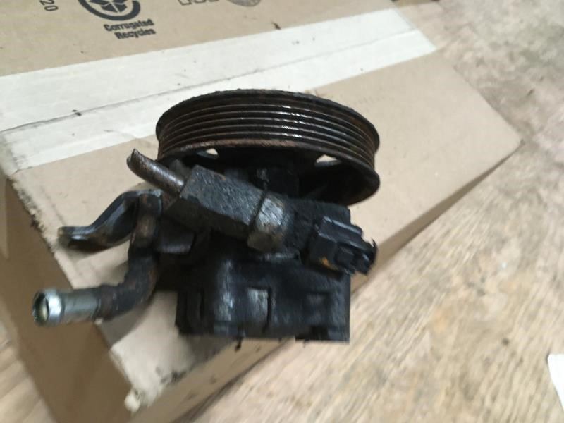 https://f005.backblazeb2.com/file/img-partshotlines-com/Inventory/NE160/Inventory/301138_02.jpg