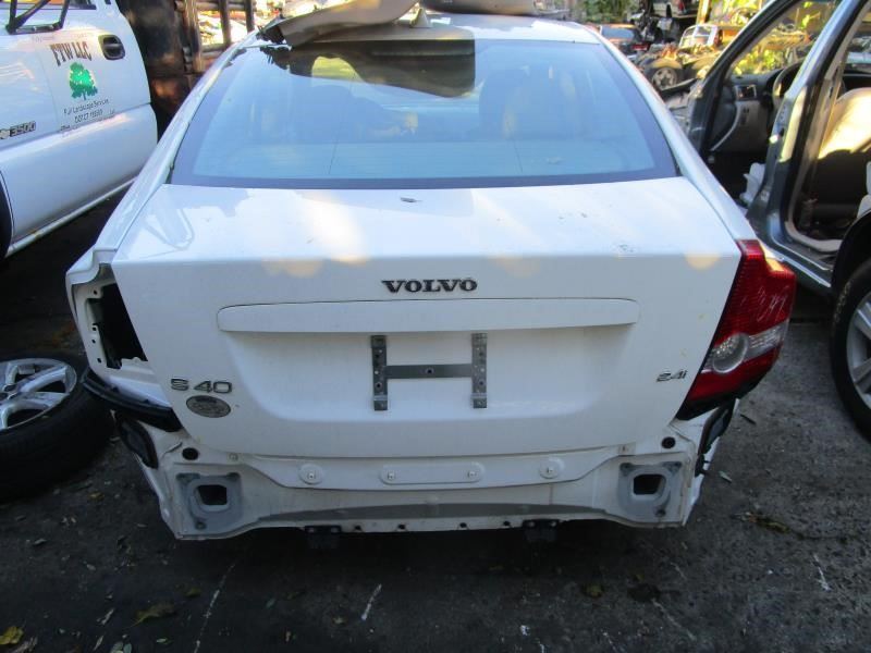 https://f005.backblazeb2.com/file/img-partshotlines-com/Inventory/NE160/Vehicle/10768_03.jpg