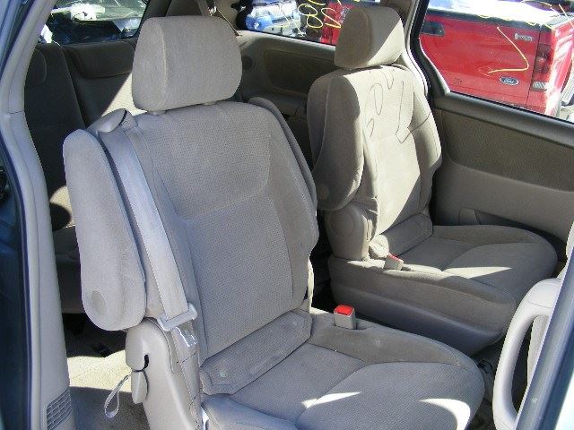 https://f005.backblazeb2.com/file/img-partshotlines-com/Inventory/NE160/Vehicle/12713_11.jpg