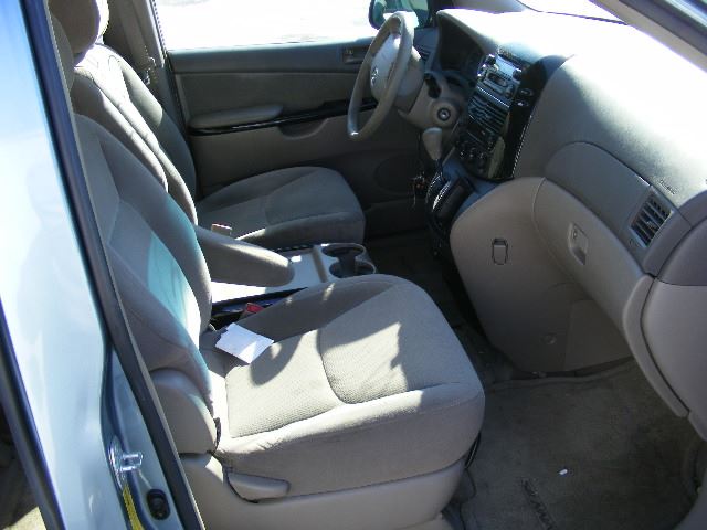 https://f005.backblazeb2.com/file/img-partshotlines-com/Inventory/NE160/Vehicle/12713_12.jpg