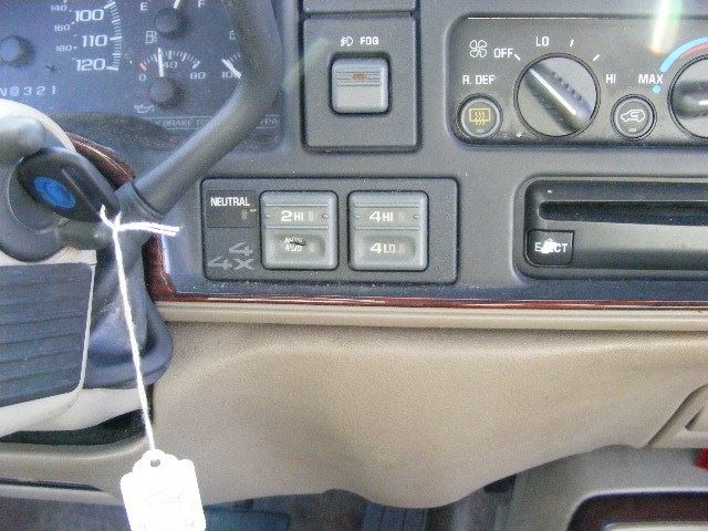 https://f005.backblazeb2.com/file/img-partshotlines-com/Inventory/NE160/Vehicle/12978_08.jpg