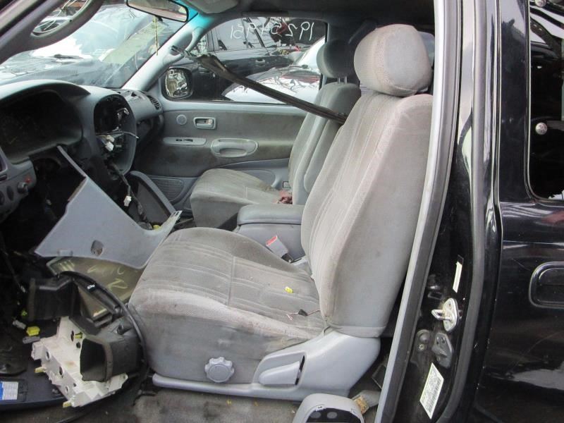 https://f005.backblazeb2.com/file/img-partshotlines-com/Inventory/NE160/Vehicle/18054_05.jpg