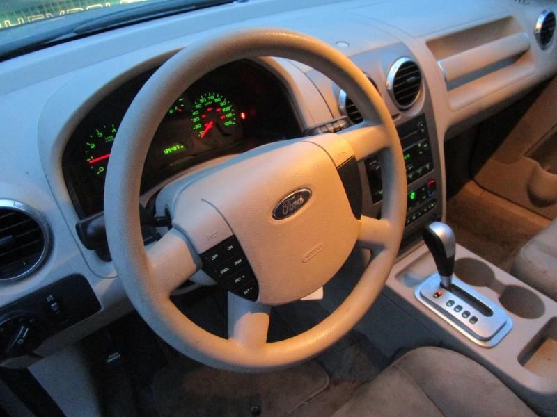 https://f005.backblazeb2.com/file/img-partshotlines-com/Inventory/NE160/Vehicle/22550_08.jpg