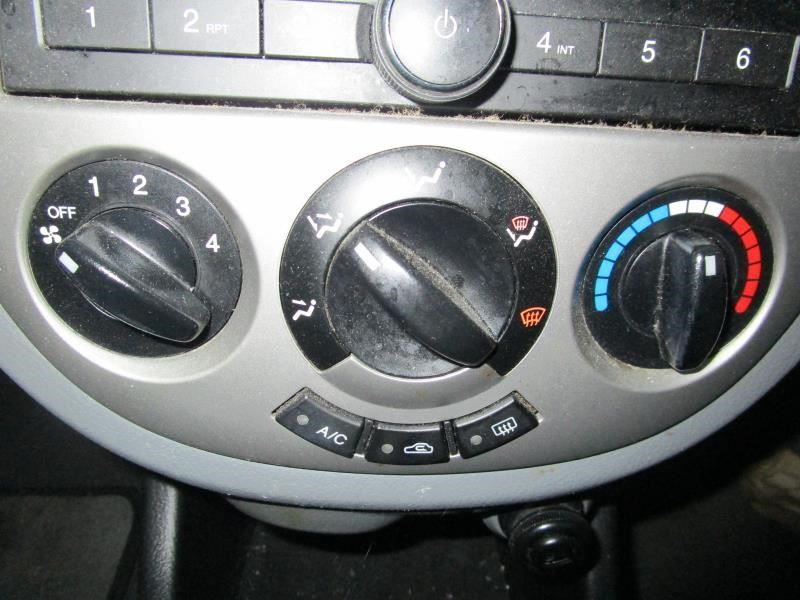 https://f005.backblazeb2.com/file/img-partshotlines-com/Inventory/NE160/Vehicle/22686_07.jpg
