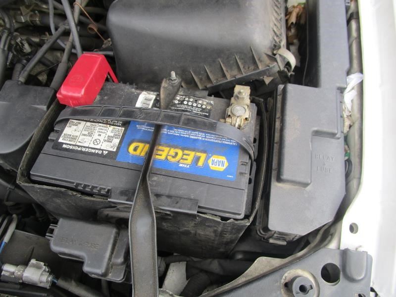 https://f005.backblazeb2.com/file/img-partshotlines-com/Inventory/NE160/Vehicle/23643_09.jpg