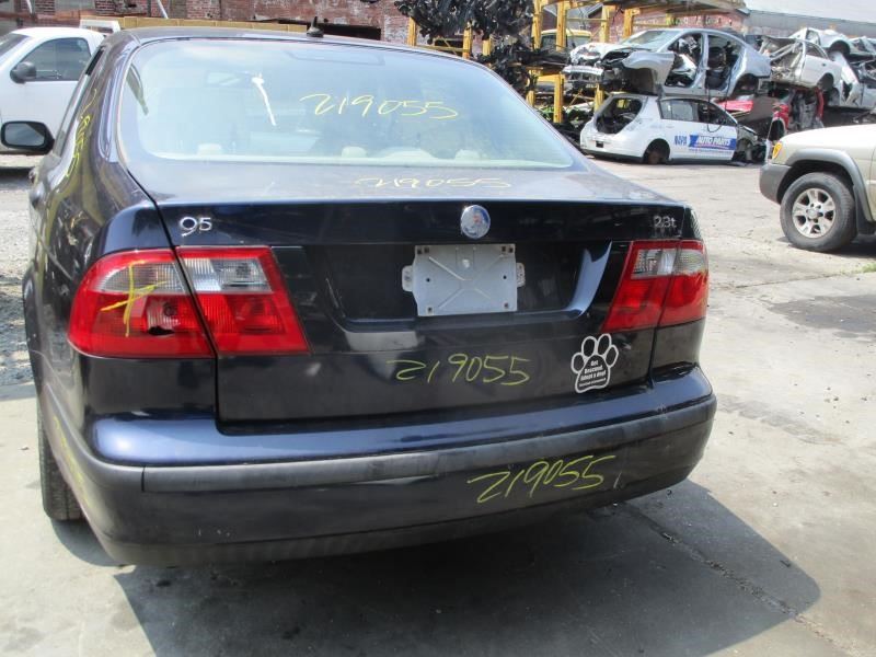 https://f005.backblazeb2.com/file/img-partshotlines-com/Inventory/NE160/Vehicle/24767_09.jpg