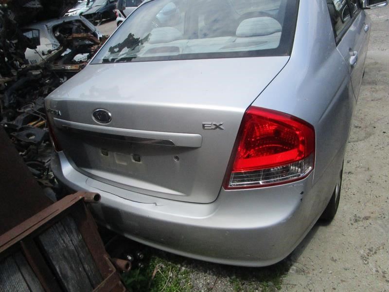 https://f005.backblazeb2.com/file/img-partshotlines-com/Inventory/NE160/Vehicle/24954_08.jpg
