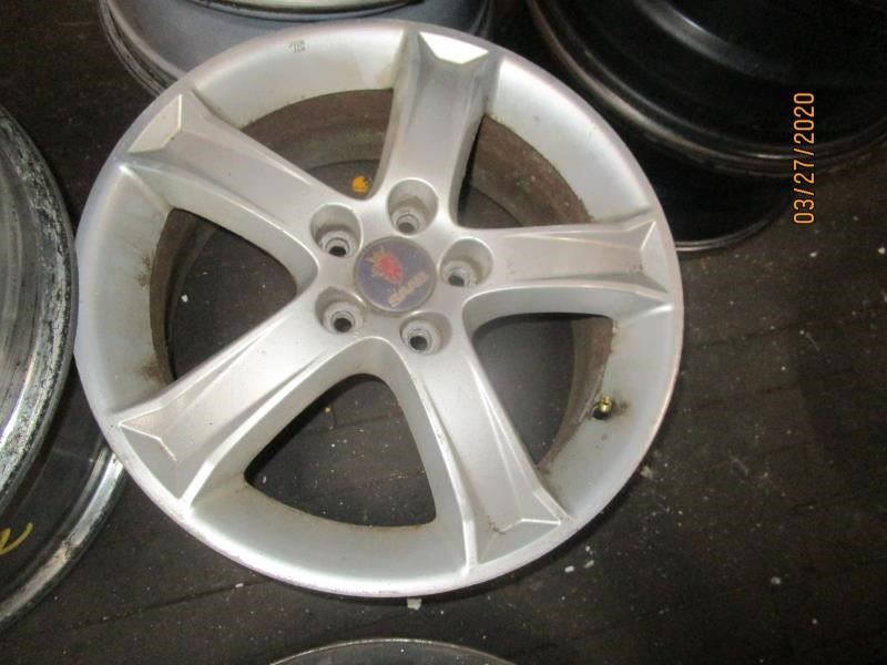 https://f005.backblazeb2.com/file/img-partshotlines-com/Inventory/NE160/Vehicle/25958_08.jpg