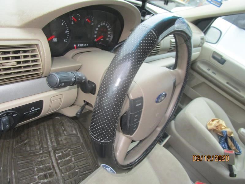 https://f005.backblazeb2.com/file/img-partshotlines-com/Inventory/NE160/Vehicle/26931_11.jpg