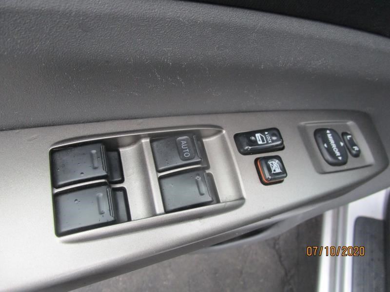 https://f005.backblazeb2.com/file/img-partshotlines-com/Inventory/NE160/Vehicle/28007_09.jpg