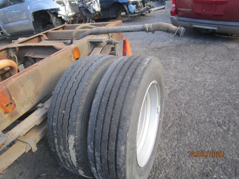 https://f005.backblazeb2.com/file/img-partshotlines-com/Inventory/NE160/Vehicle/29359_15.jpg