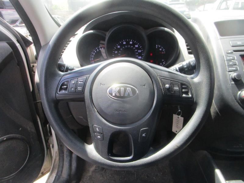https://f005.backblazeb2.com/file/img-partshotlines-com/Inventory/NE160/Vehicle/30678_09.jpg