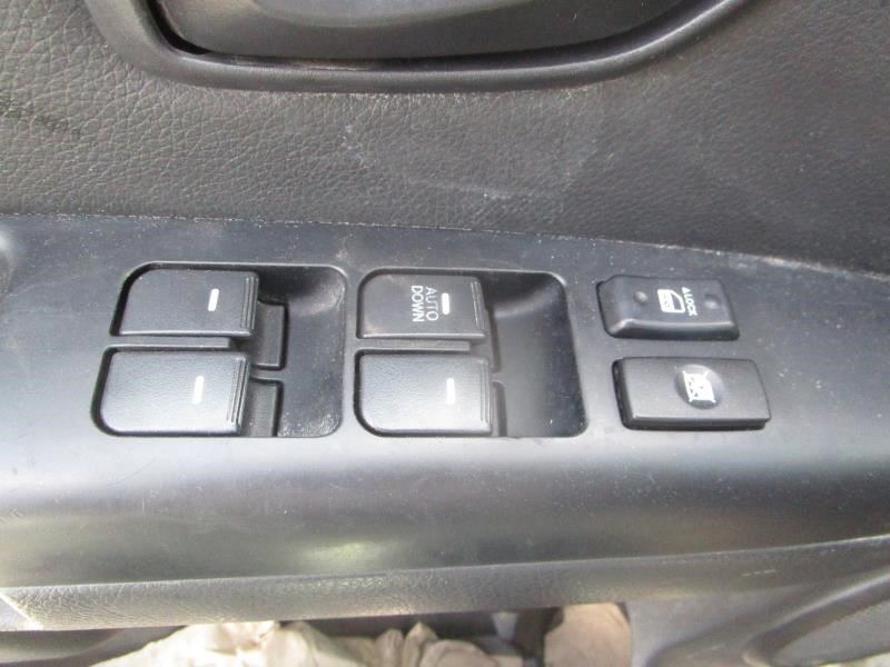 https://f005.backblazeb2.com/file/img-partshotlines-com/Inventory/NE160/Vehicle/30678_10.jpg