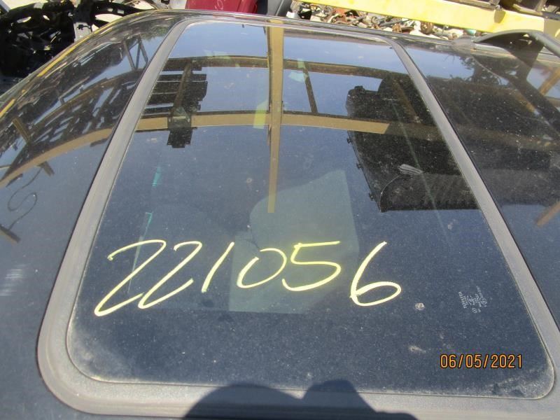 https://f005.backblazeb2.com/file/img-partshotlines-com/Inventory/NE160/Vehicle/30854_05.jpg