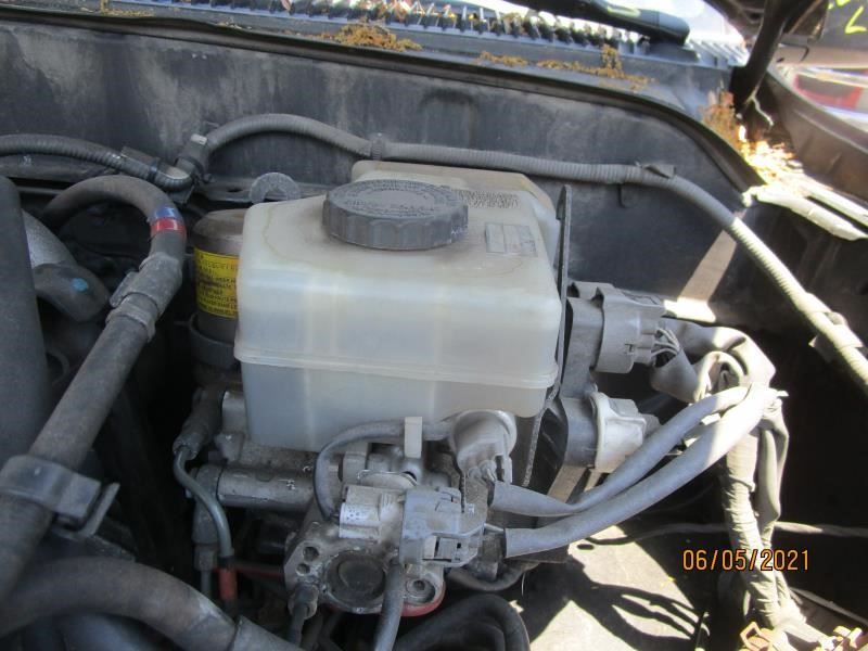 https://f005.backblazeb2.com/file/img-partshotlines-com/Inventory/NE160/Vehicle/30854_15.jpg