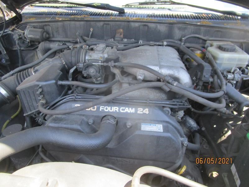 https://f005.backblazeb2.com/file/img-partshotlines-com/Inventory/NE160/Vehicle/30854_16.jpg