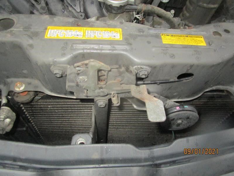 https://f005.backblazeb2.com/file/img-partshotlines-com/Inventory/NE160/Vehicle/31687_10.jpg