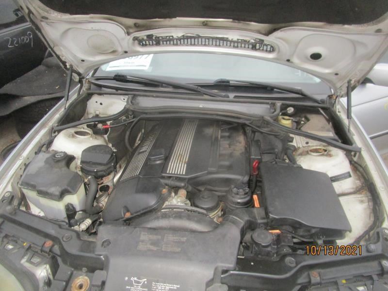https://f005.backblazeb2.com/file/img-partshotlines-com/Inventory/NE160/Vehicle/32056_04.jpg
