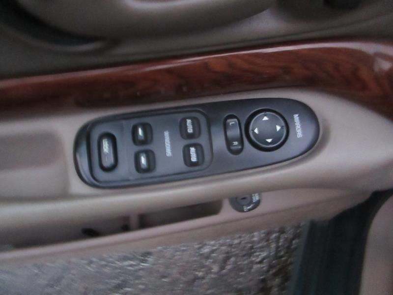 https://f005.backblazeb2.com/file/img-partshotlines-com/Inventory/NE160/Vehicle/32671_08.jpg