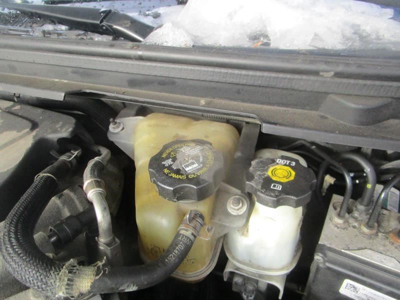 https://f005.backblazeb2.com/file/img-partshotlines-com/Inventory/NE160/Vehicle/33257_09.jpg