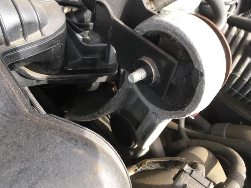 https://f005.backblazeb2.com/file/img-partshotlines-com/Inventory/NE160/Vehicle/38668_12.jpg