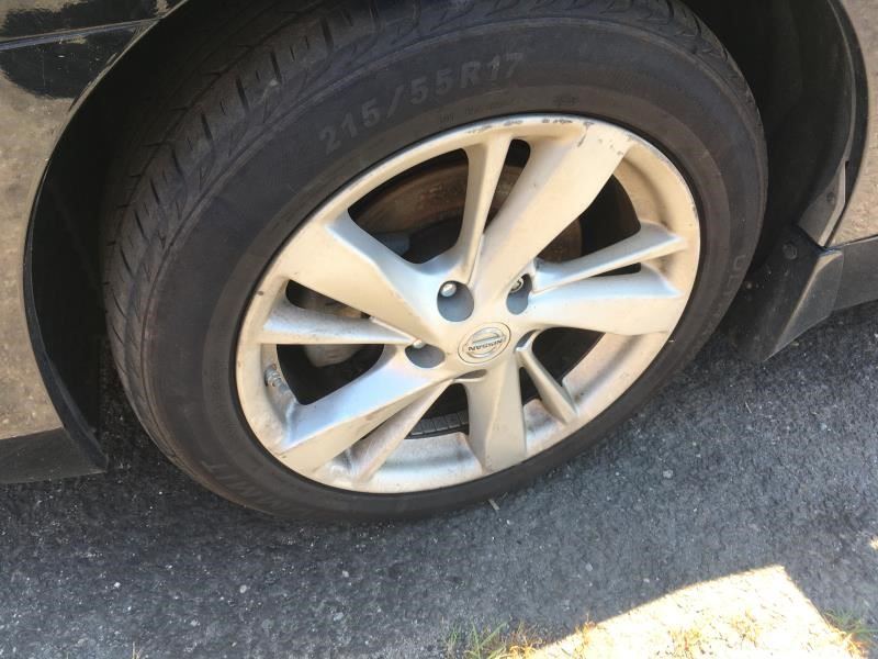 https://f005.backblazeb2.com/file/img-partshotlines-com/Inventory/NE160/Vehicle/40523_09.jpg