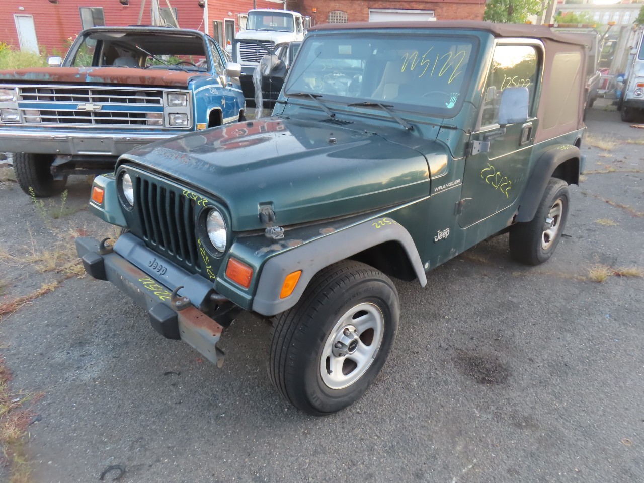 https://f005.backblazeb2.com/file/img-partshotlines-com/Inventory/NE160/Vehicle/43668_07.jpg